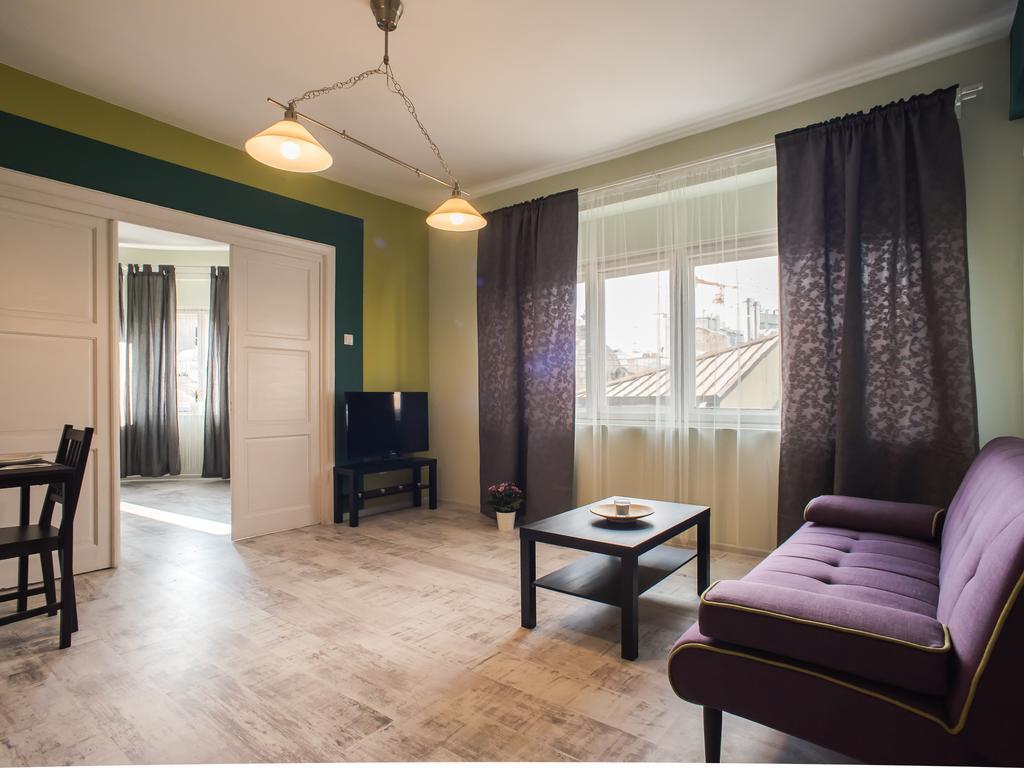Antic Apartments Bukarest Eksteriør billede